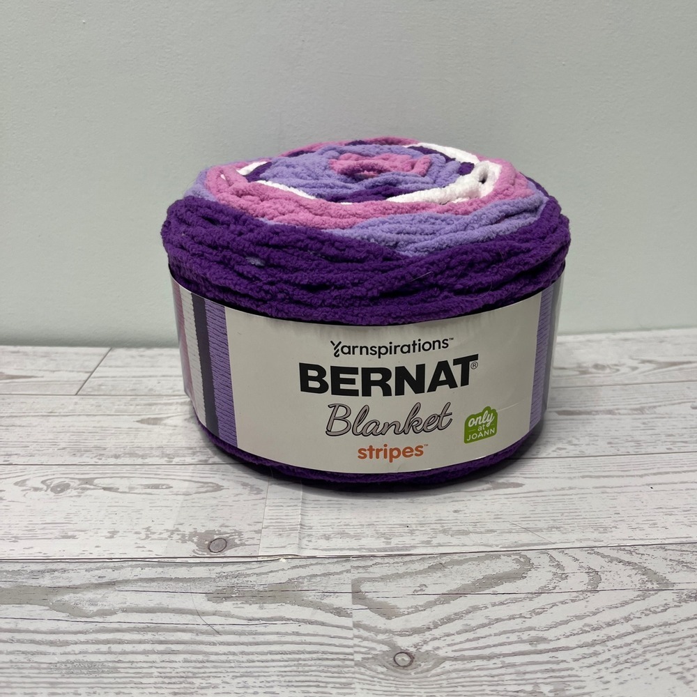 Bernat Blanket Stripes Yarn Little Lilacs Purple White Super Bulky 300g Cake